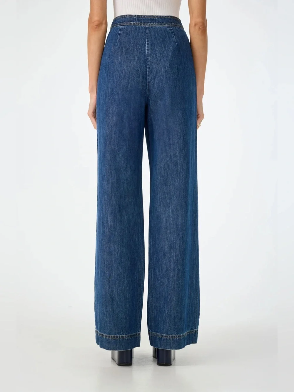 Trina Turk FERRER WIDE LEG JEAN High-Waist Women's Jeans in Dark Blue - Picture 2 of 4